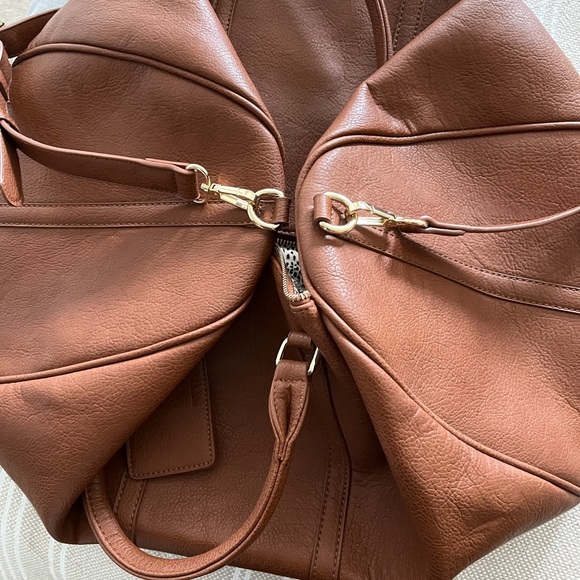 Sole Society Weekend Bags - Picture 2 of 8